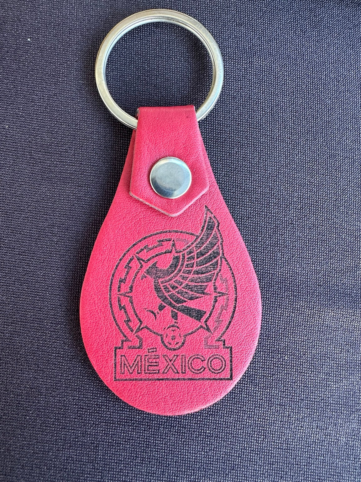 Pink leatherette laser engraved Mexico keychain back design